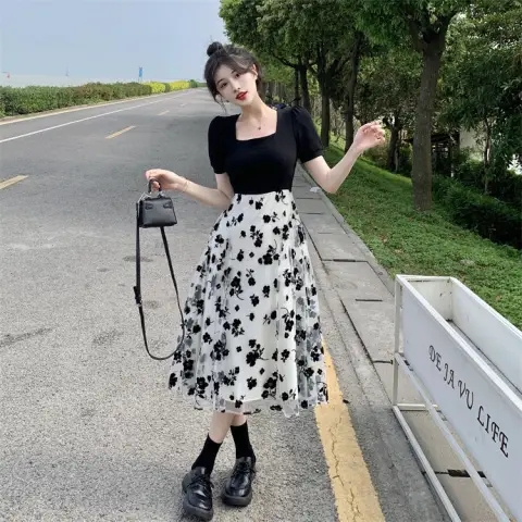 隱形拉鏈#假兩件碎花連衣裙女夏季2024新款收腰顯瘦氣質方領A字裙