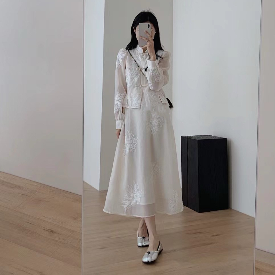 2024春季新款百搭國風盤扣長袖上衣直筒半身裙時尚套裝新中式女裝
