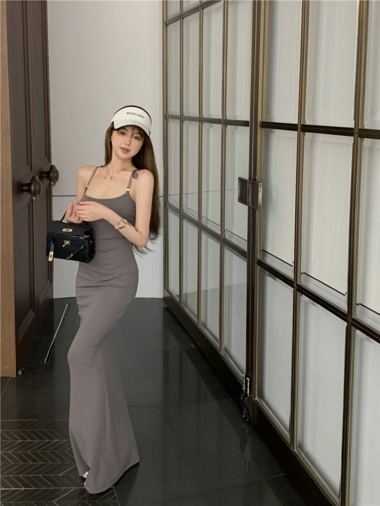 辣妹露背性感吊帶連衣裙女裝春季收腰緊身魚尾裙藍色別致中長裙子
