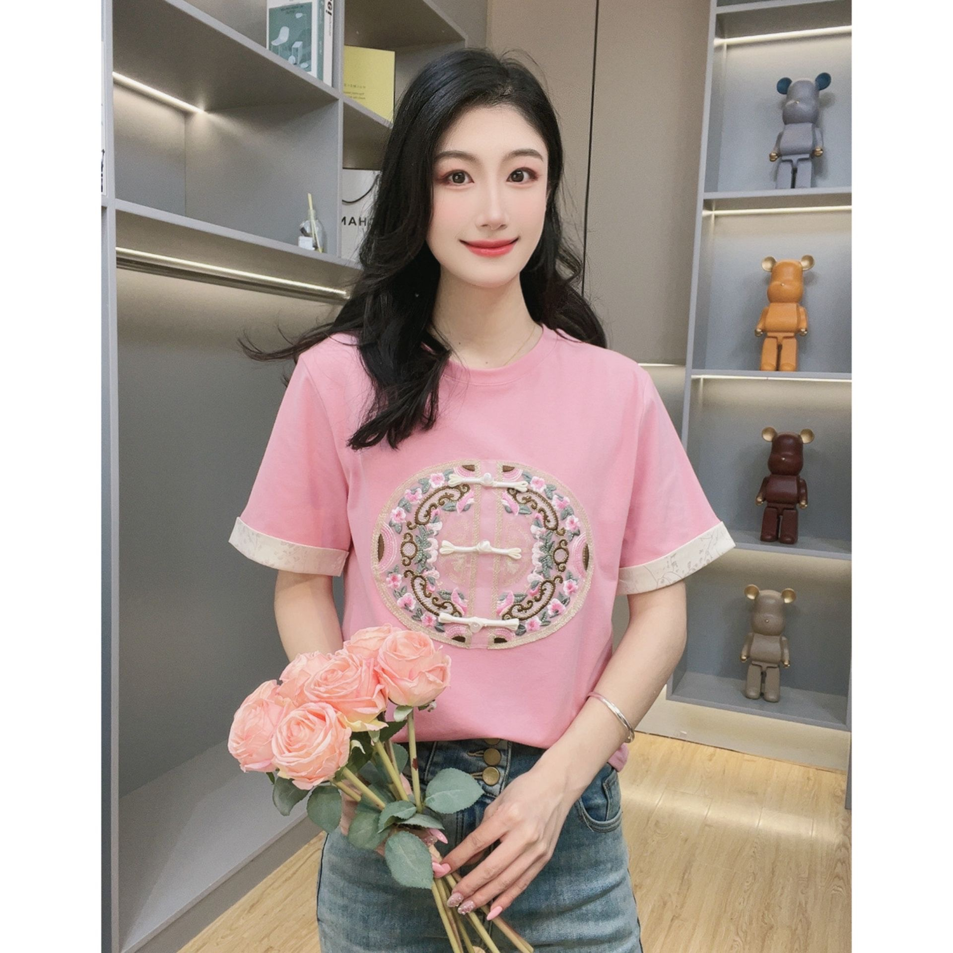 新疆純棉刺繡新中式短袖t恤女夏季新款百搭小眾設計感洋氣上衣潮