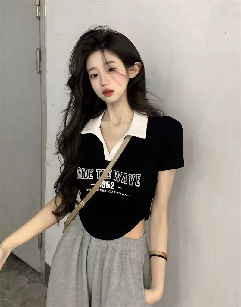設計感美式字母印花polov領短袖t恤女修身露腰不規則短款甜辣上衣