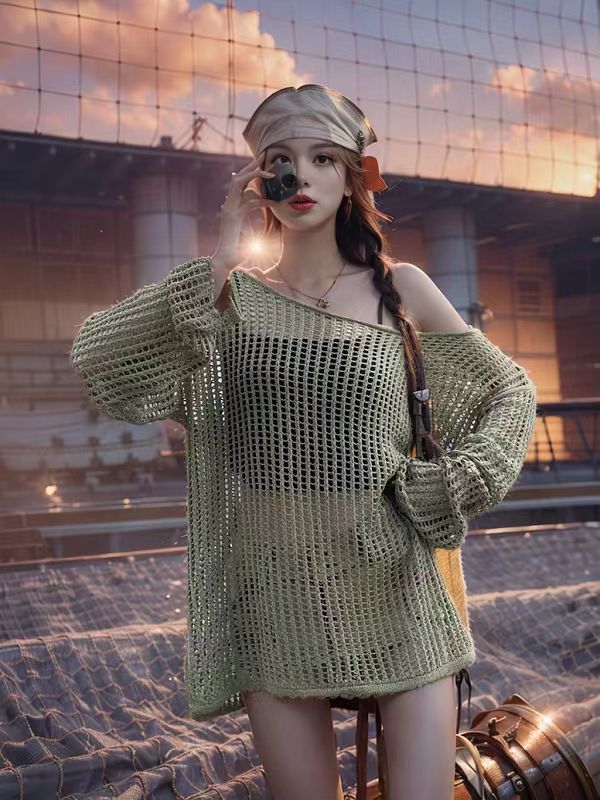 Hollow mesh blouse for women's summer thin style with loose lazy style sunscreen knitted long-sleeved T-shirt off-shoulder top