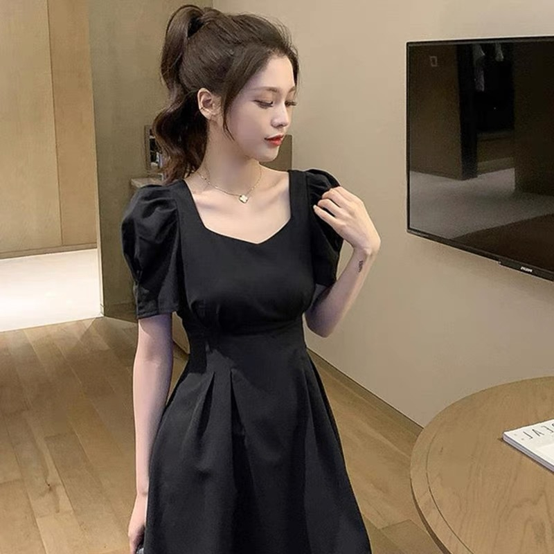 歐洲站法式方領泡泡袖小黑裙小個子收腰顯瘦氣質禮服連衣裙子夏女