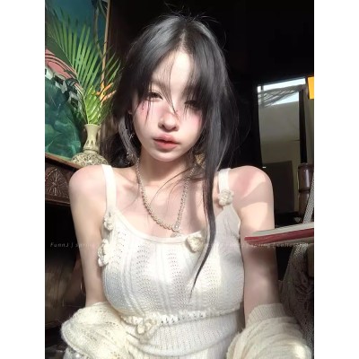 FunnJ方幾 奶香陷阱 設計感小眾花朵針織吊帶背心女內搭打底上衣