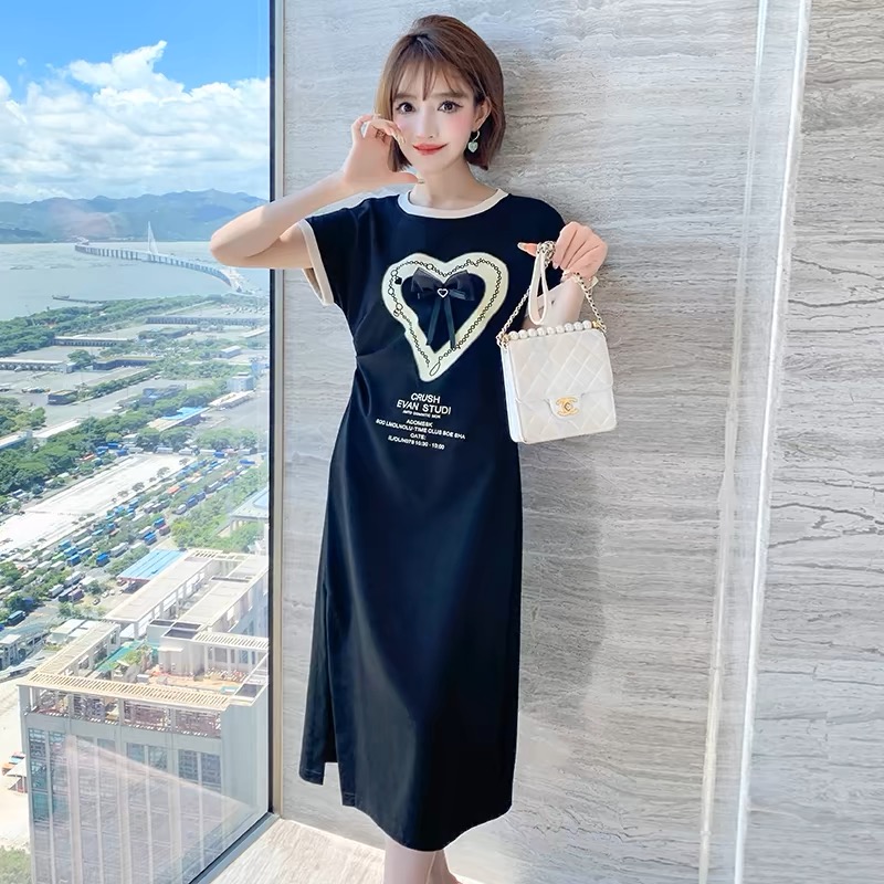 MIUCO優雅顯瘦愛心圖案撞色圓領短袖收腰T恤式連衣裙