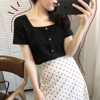 復古方領ins短袖t恤女夏裝2024新款洋氣心機小眾短款修身鎖骨上衣