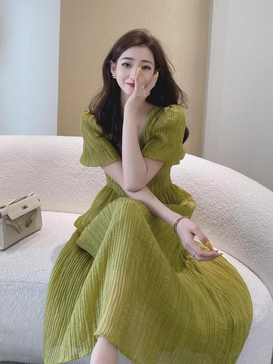 大碼女裝新款夏季梨型身材溫柔系微胖MM女生顯瘦桔梗法式連衣裙子
