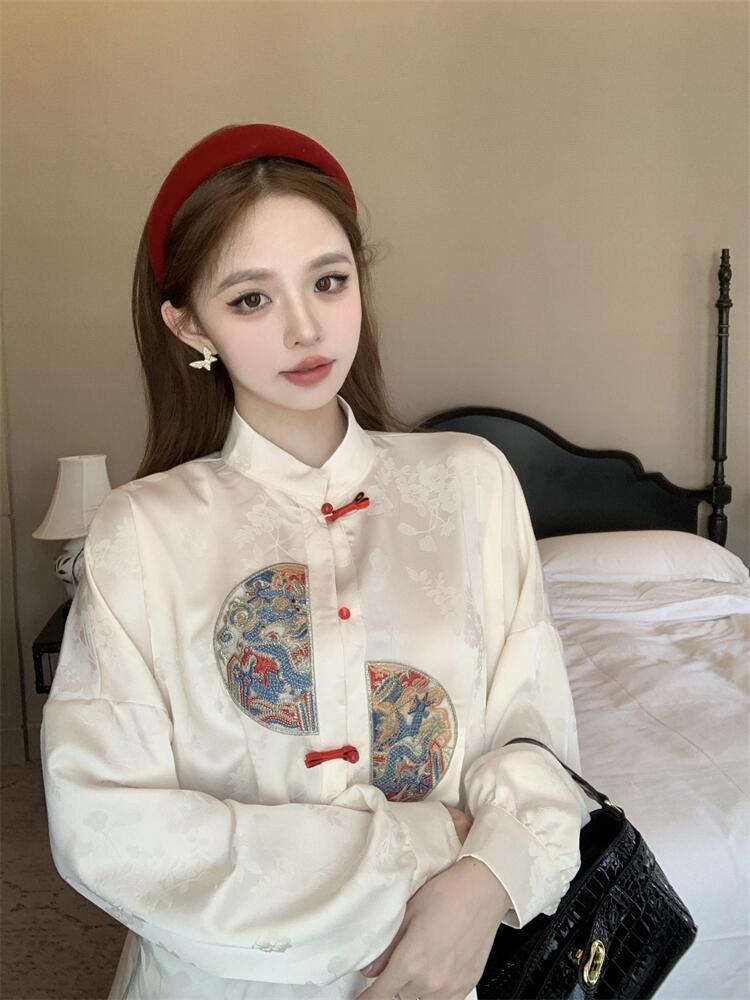 實拍 新中式國風盤扣刺繡襯衫女春燈籠袖馬面裙上衣別致絕美襯衣