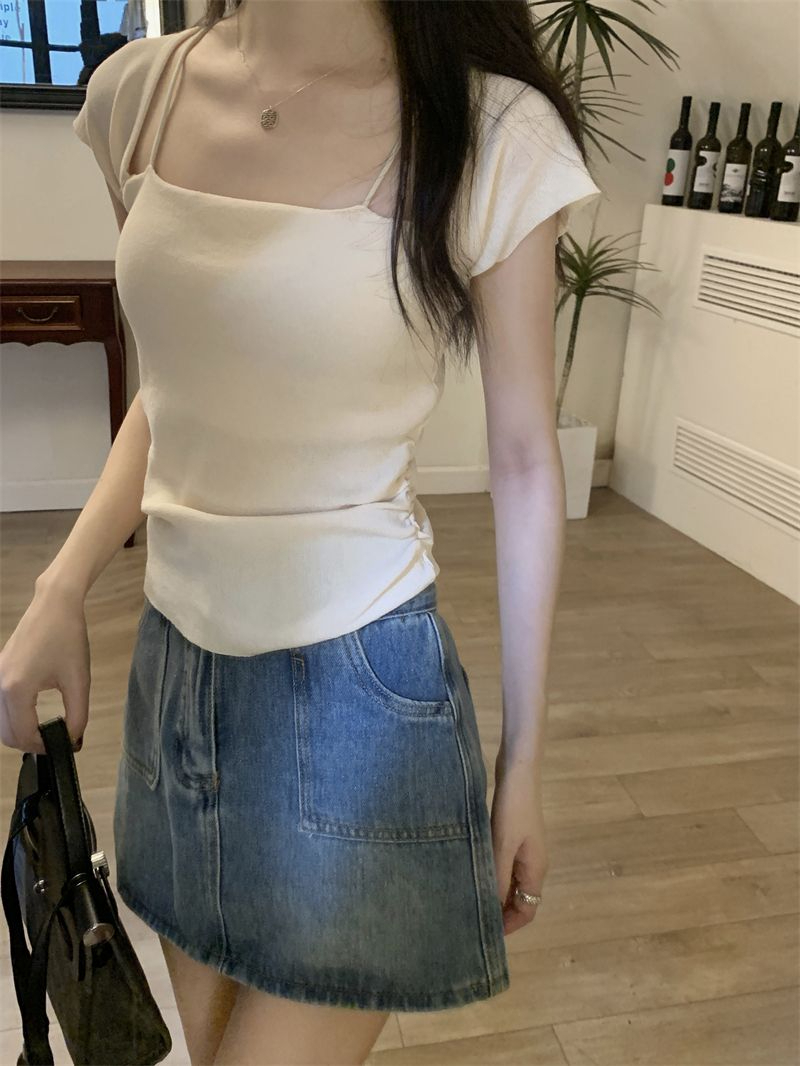 新品夏季新款方領褶皺設計感休閒百搭針織衫短袖上衣女修身簡約帶