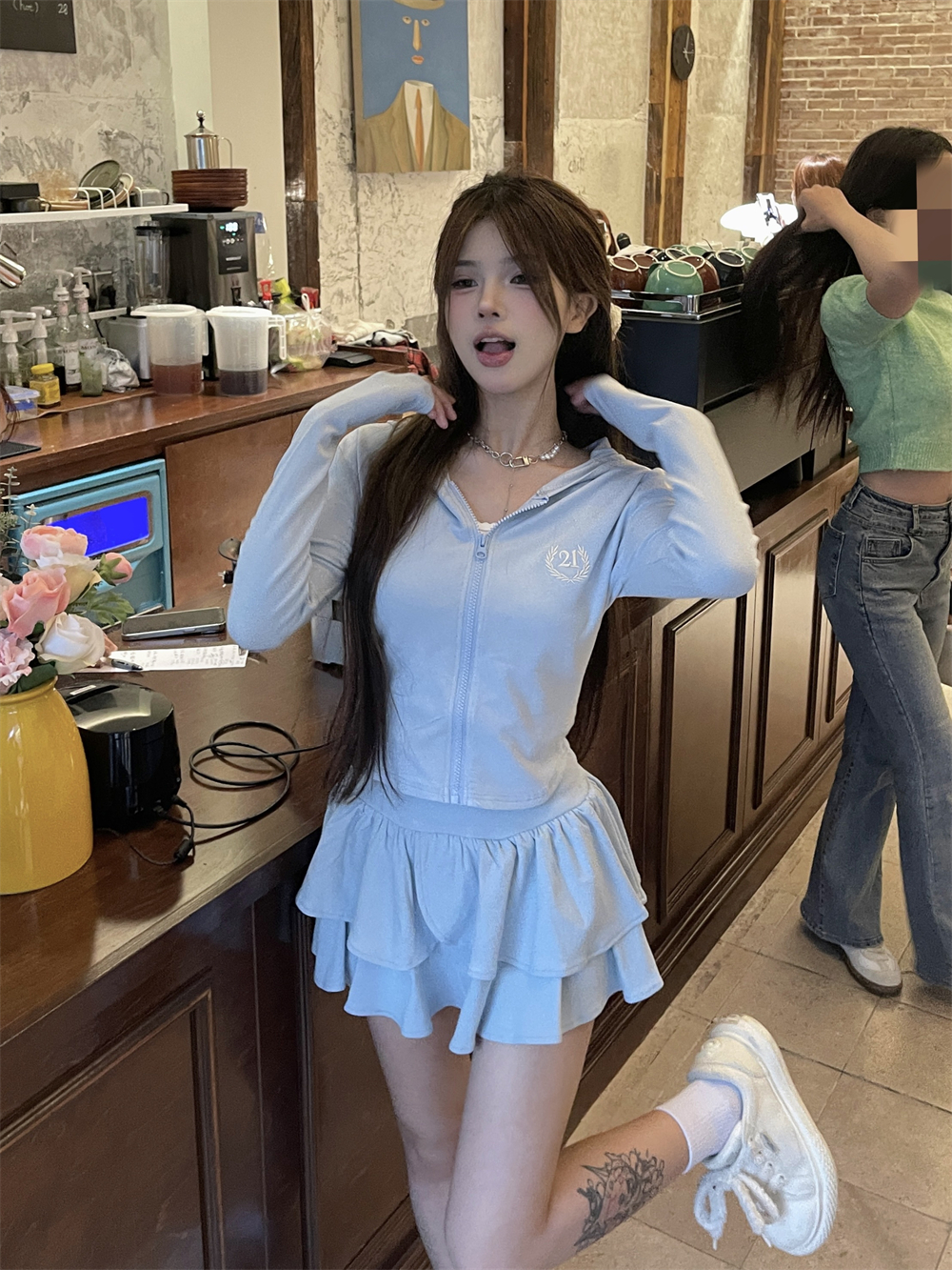 實拍~ 韓版拉鏈連帽短款修身長袖上衣+高腰顯瘦短款蛋糕裙