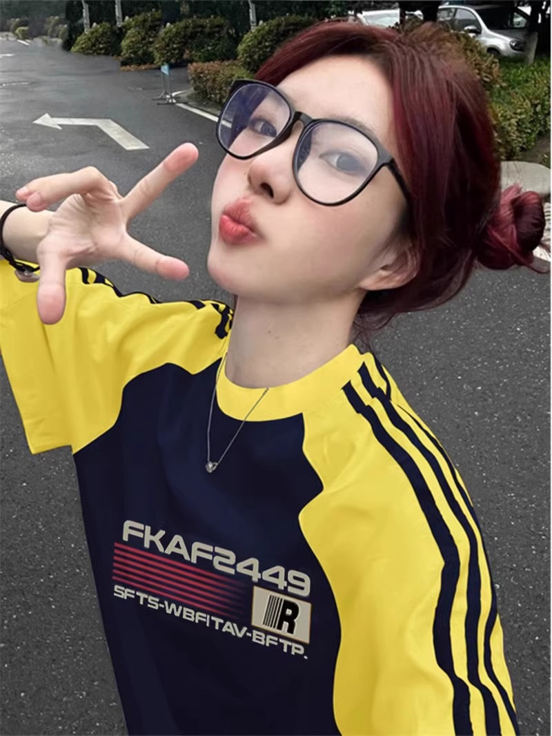 寬鬆拼色牛角袖短袖恤女 高質量純棉精梳緊密印花三條槓