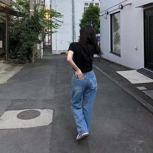 兩個小愛心直筒牛仔褲