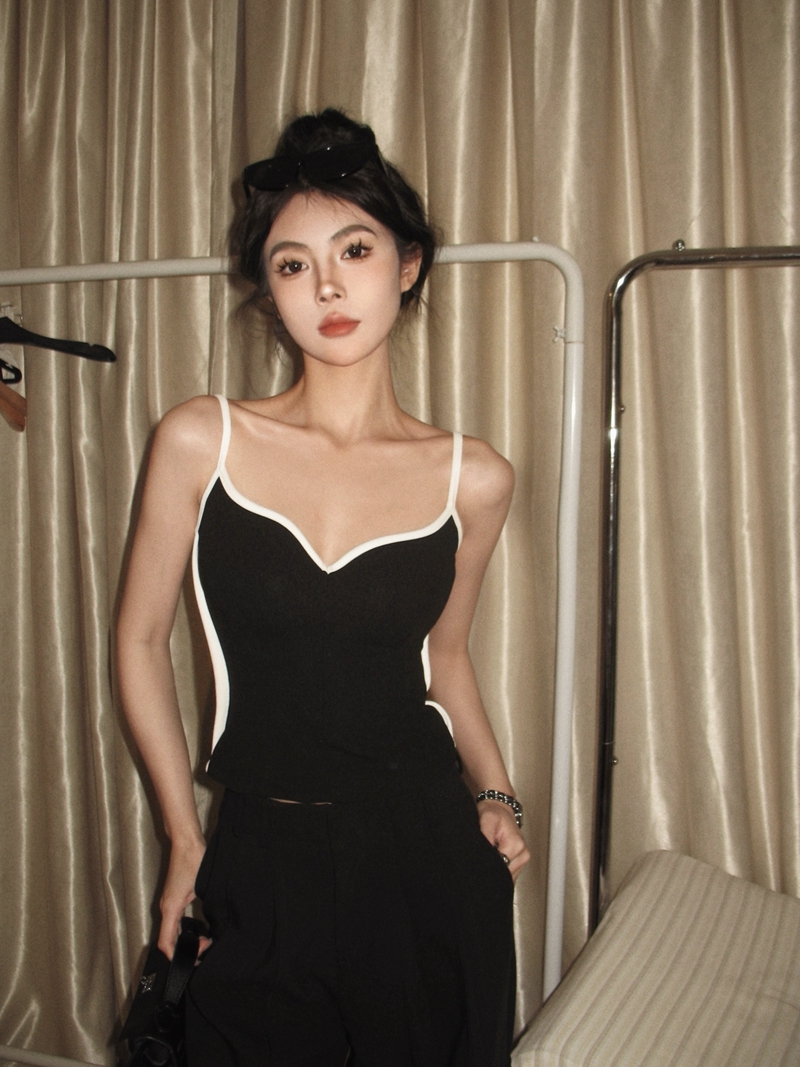 實拍夏季新歐美辣妹風收腰顯瘦吊帶背心女外穿小V領性感上衣