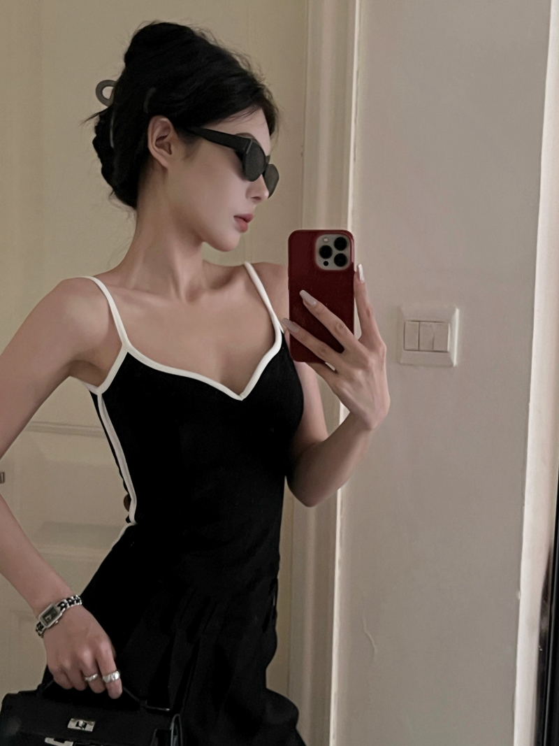 實拍夏季新歐美辣妹風收腰顯瘦吊帶背心女外穿小V領性感上衣