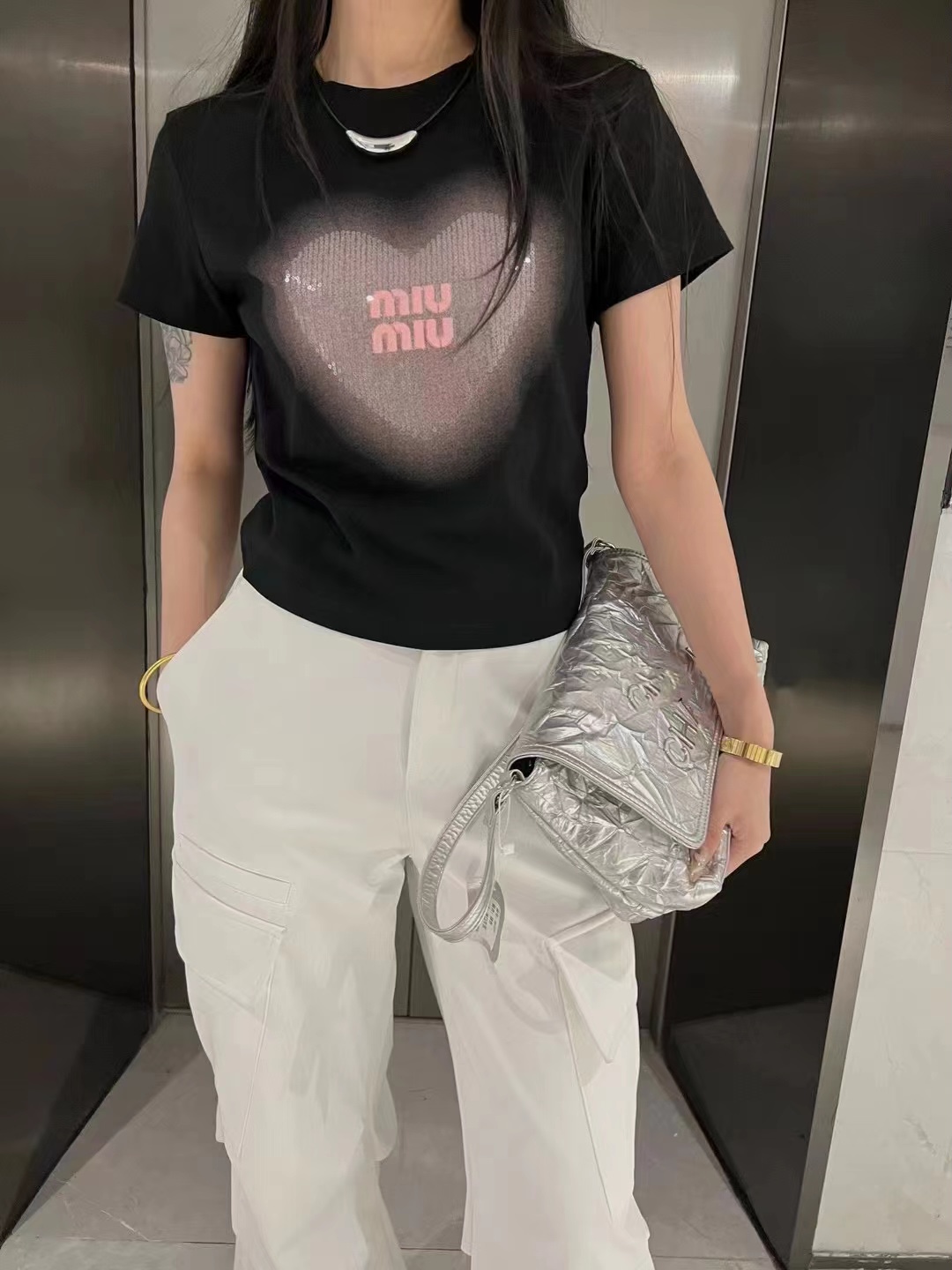 短款刺繡字母愛心短袖T恤女2024春夏新款顯瘦百搭亮片短款上衣女