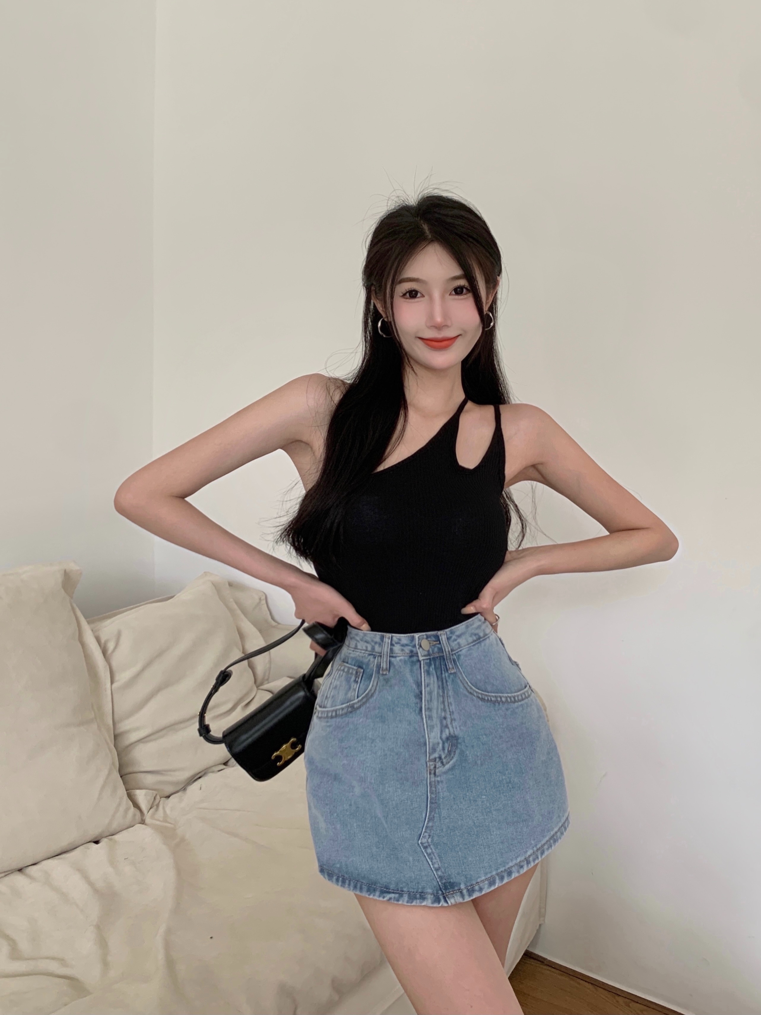 辣妹帶胸墊吊帶背心女夏季鎖骨不規則設計感小眾內搭短款上衣外穿