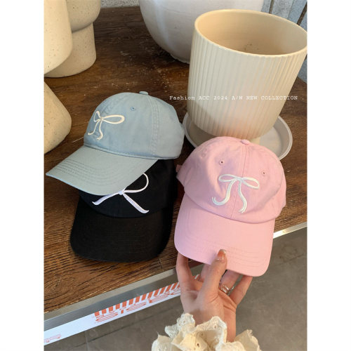 Real shot of bow embroidered peaked cap for women showing face and small ins Korean designer baseball sun protection hat