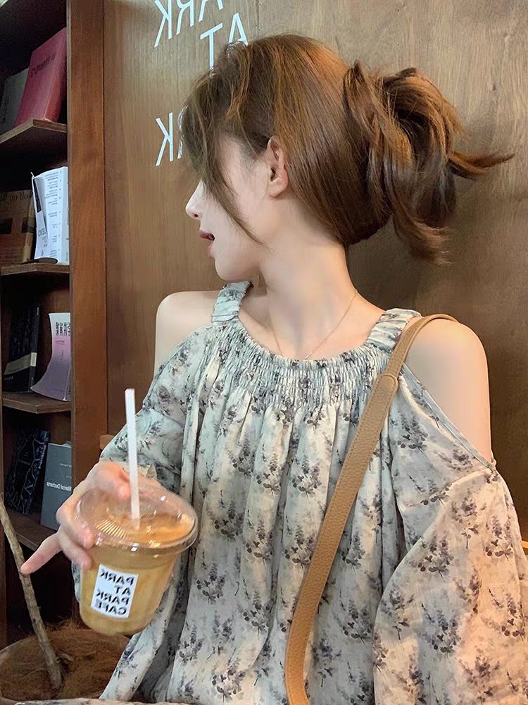 露肩韓版碎花連衣裙女2024秋季設計感法式裙子甜美遮肚顯瘦a字裙
