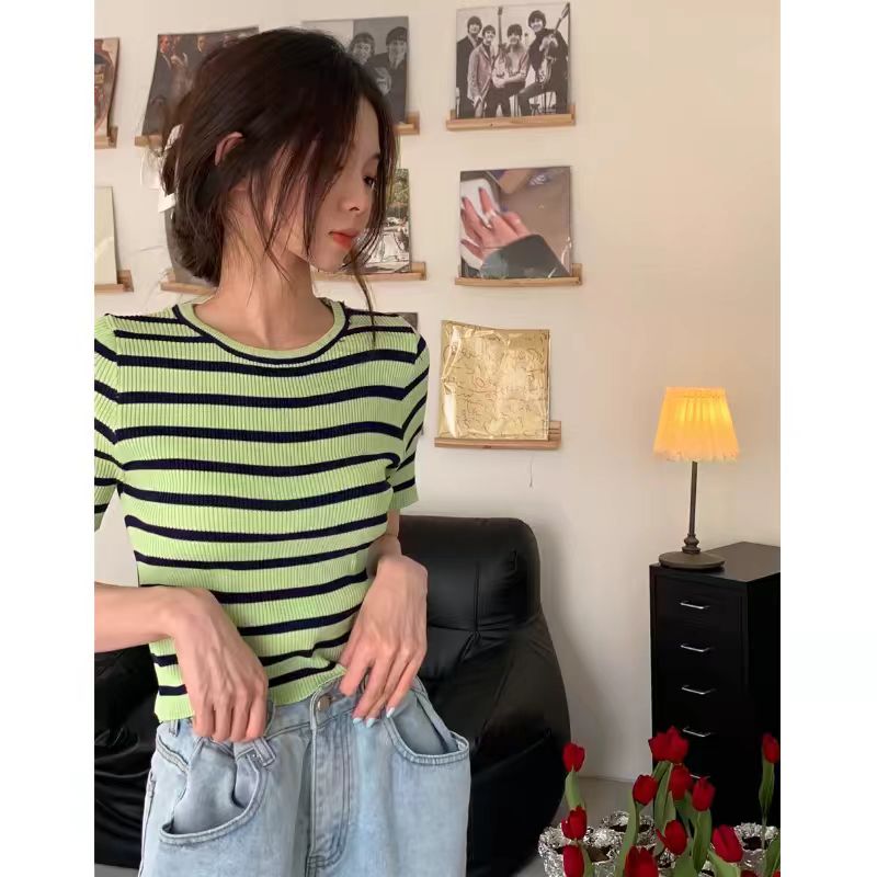 條紋正肩針織短袖t恤女夏季設計感小眾體恤美式復古法式短款上衣