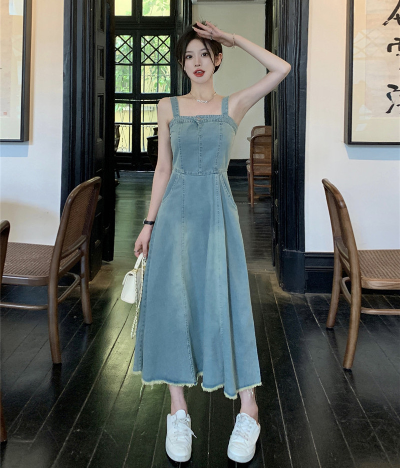 8651#實拍~牛仔吊帶連衣裙女裝夏季2024新款氣質女神范法式長裙子