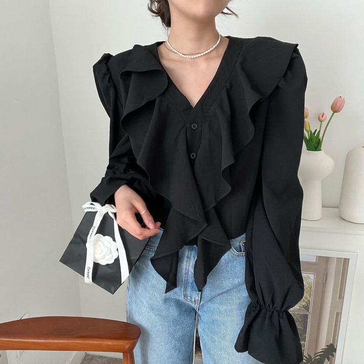 Size update chic spring style French style V-neck ruffled trumpet sleeve design versatile shirt top