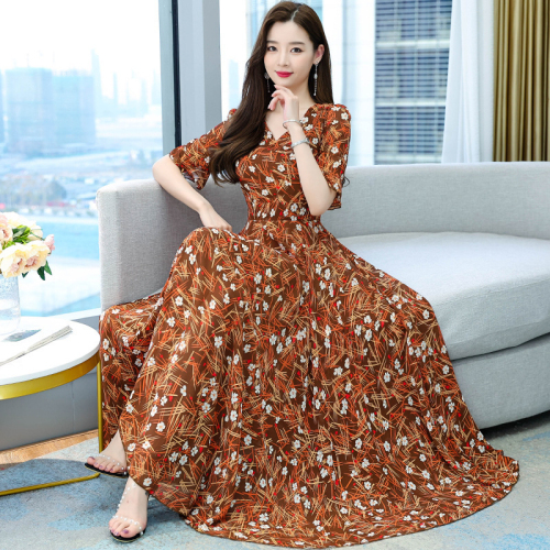 New 2024 short-sleeved women's floral new dress summer chiffon long skirt v-neck high waist covering belly slimming skirt fairy