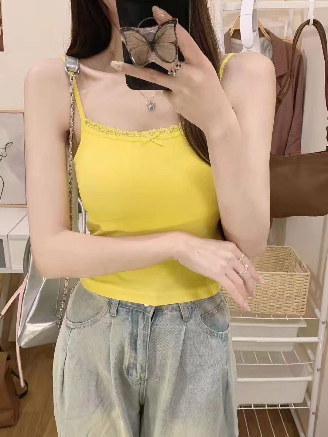 蕾絲花邊清純欲吊帶小背心女夏季性感修身內搭帶胸墊短款打底上衣