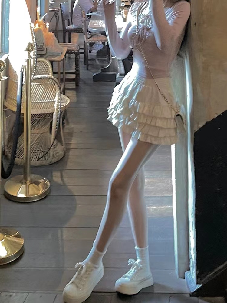 Lazydidi 繆斯蛋糕 完美比例巨顯腿長半身裙高腰顯瘦兩色蛋糕短裙