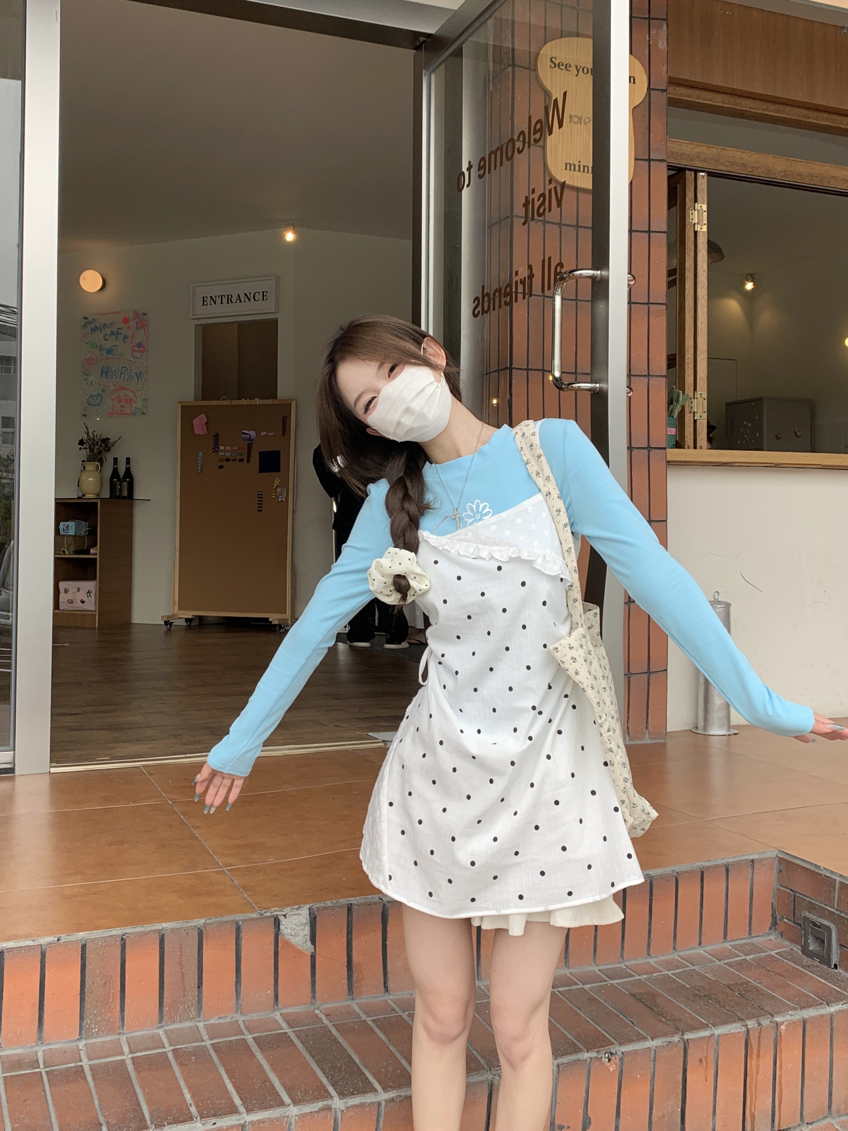 實拍~早春韓系長袖T恤疊穿溫柔波點吊帶裙+蛋糕半身裙三件套
