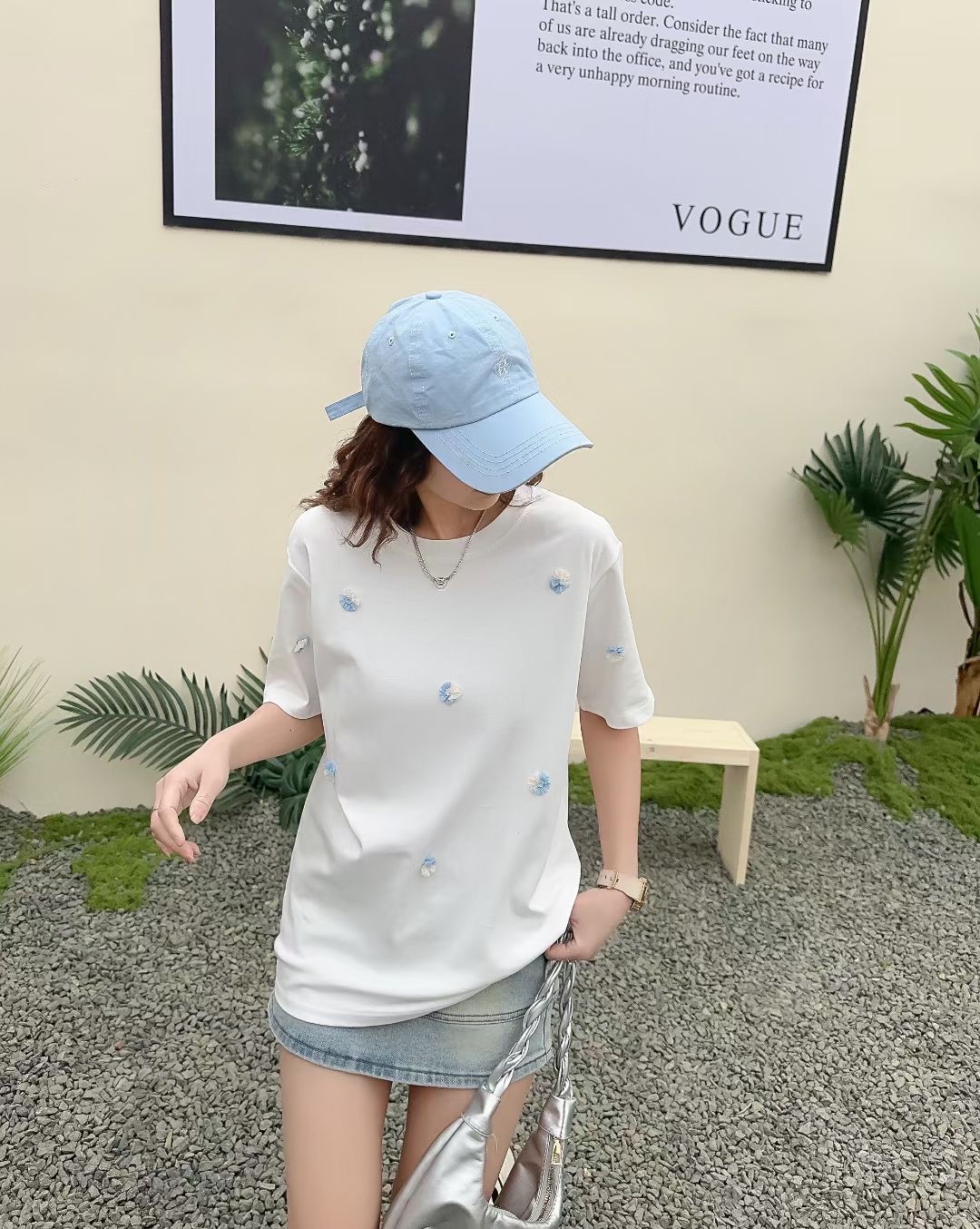 2024春季新款圓領重工手工釘花全棉顯瘦減齡T恤上衣女