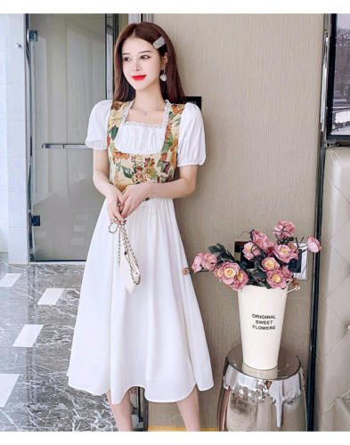 2024 sweet and high-end milky sweet tea break princess dress retro palace style oil painting dress French super fairy