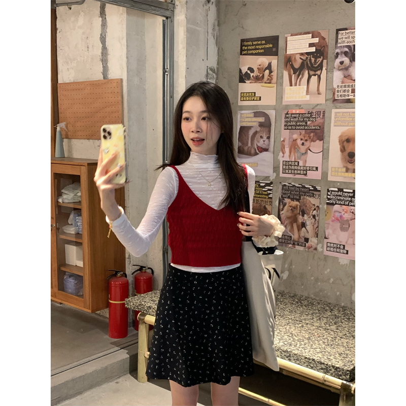Actual shot~Suit for women in spring, Korean fungus lace base + camisole, fashionable two-piece set, versatile