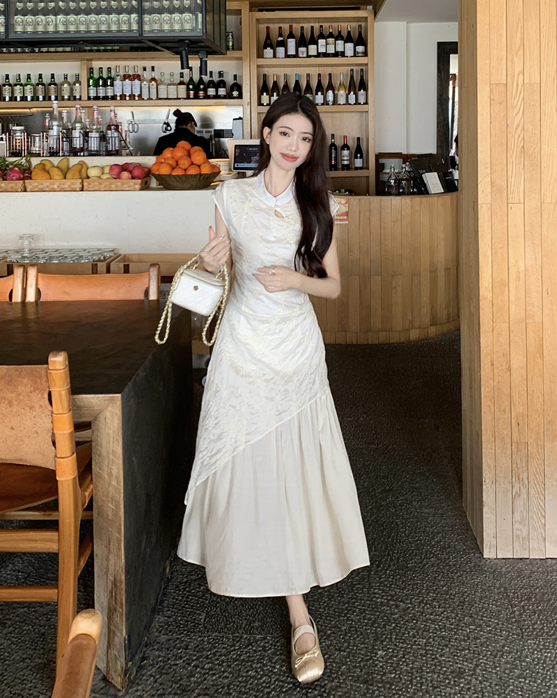 Real shot of improved new Chinese style dress for women in summer, hollow air quality, Chinese style slim long skirt