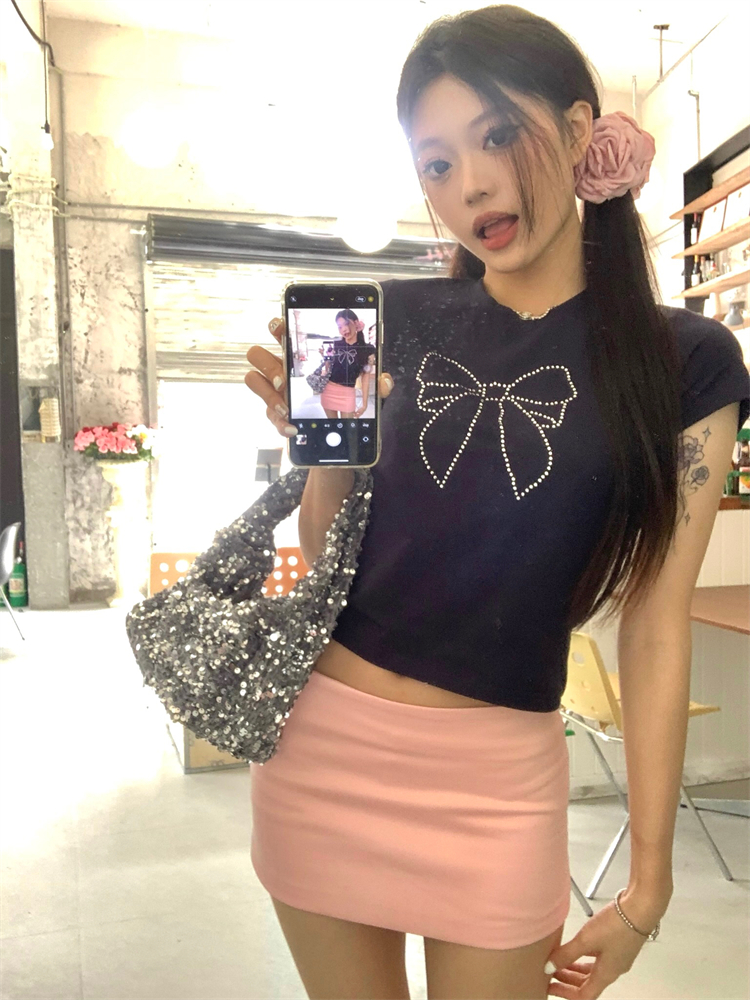 實拍~藏青色蝴蝶結燙鑽t恤修身辣妹美短袖+短款低腰包臀裙