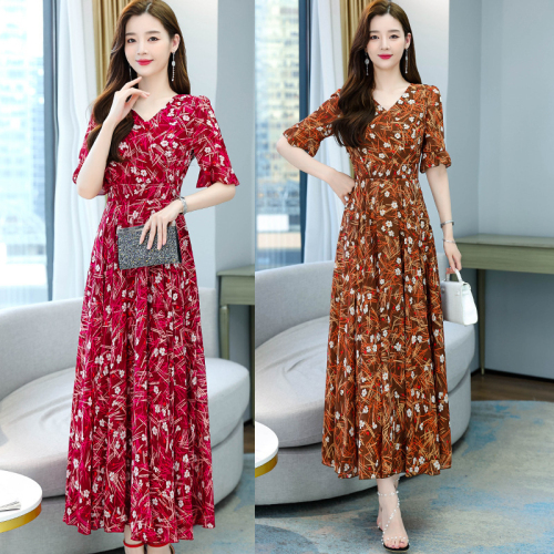 New 2024 short-sleeved women's floral new dress summer chiffon long skirt v-neck high waist covering belly slimming skirt fairy