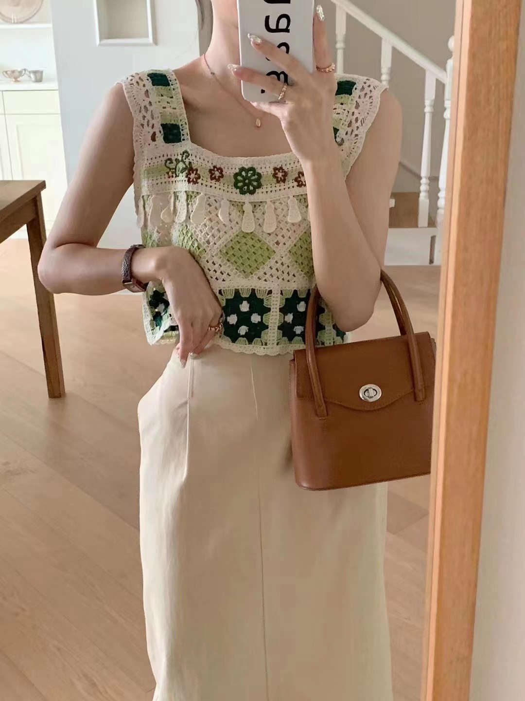 復古森系刺繡花朵鏤空罩衫針織吊帶背心女夏季外穿設計感短款上衣