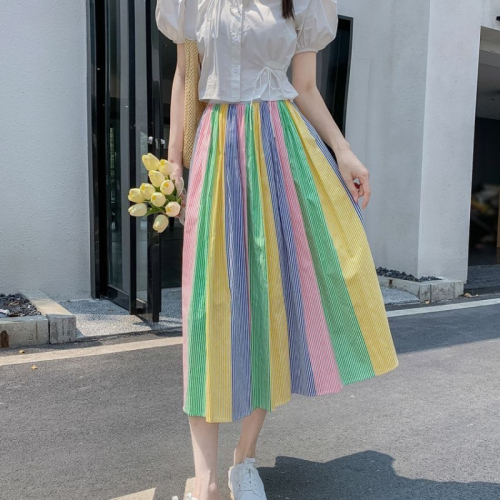Niche design simple spring and summer new A-line skirt striped colorful mid-length skirt with sweet contrasting colors
