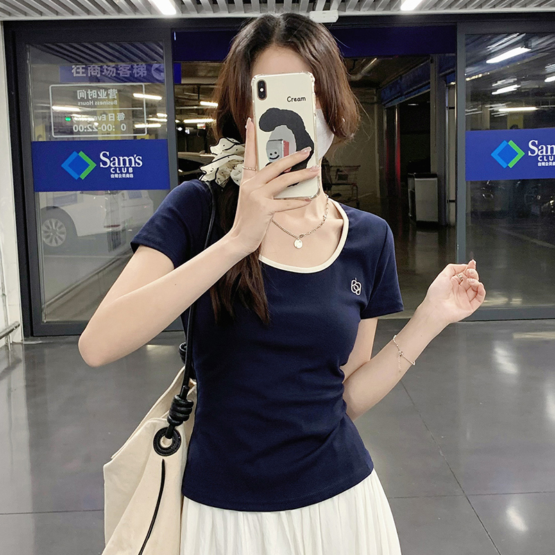 實拍 短袖t恤女裝夏純色刺繡花潮修身短款圓領上衣