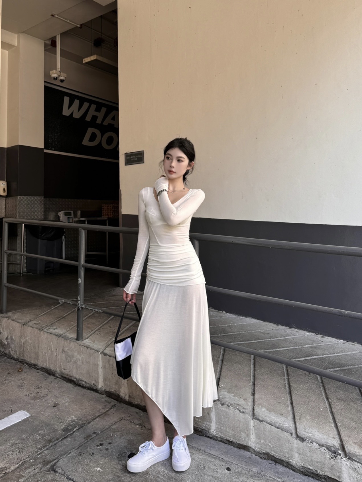 實拍 miu氣純欲辣妹不規則下擺連衣裙小眾修身長裙