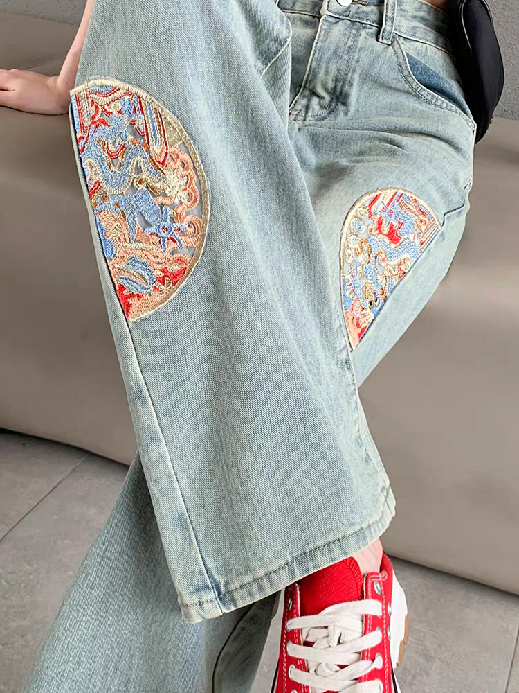 新中式刺繡闊腿牛仔褲女春夏2024新款高腰復古國潮中國風直筒褲子