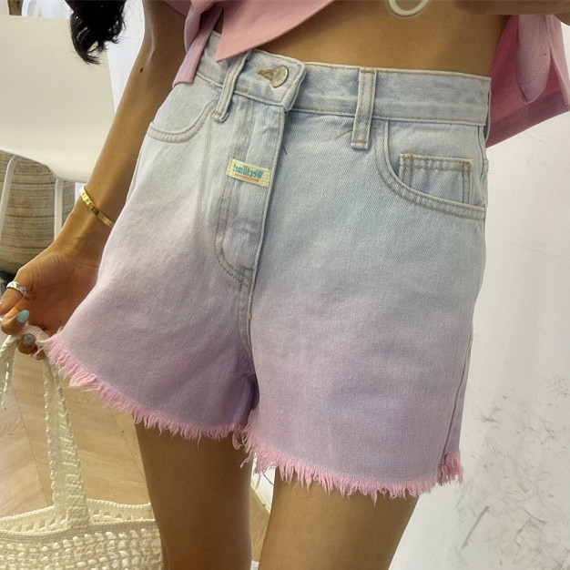 Fashionable high-waist gradient color fresh fringed raw edge personalized denim shorts