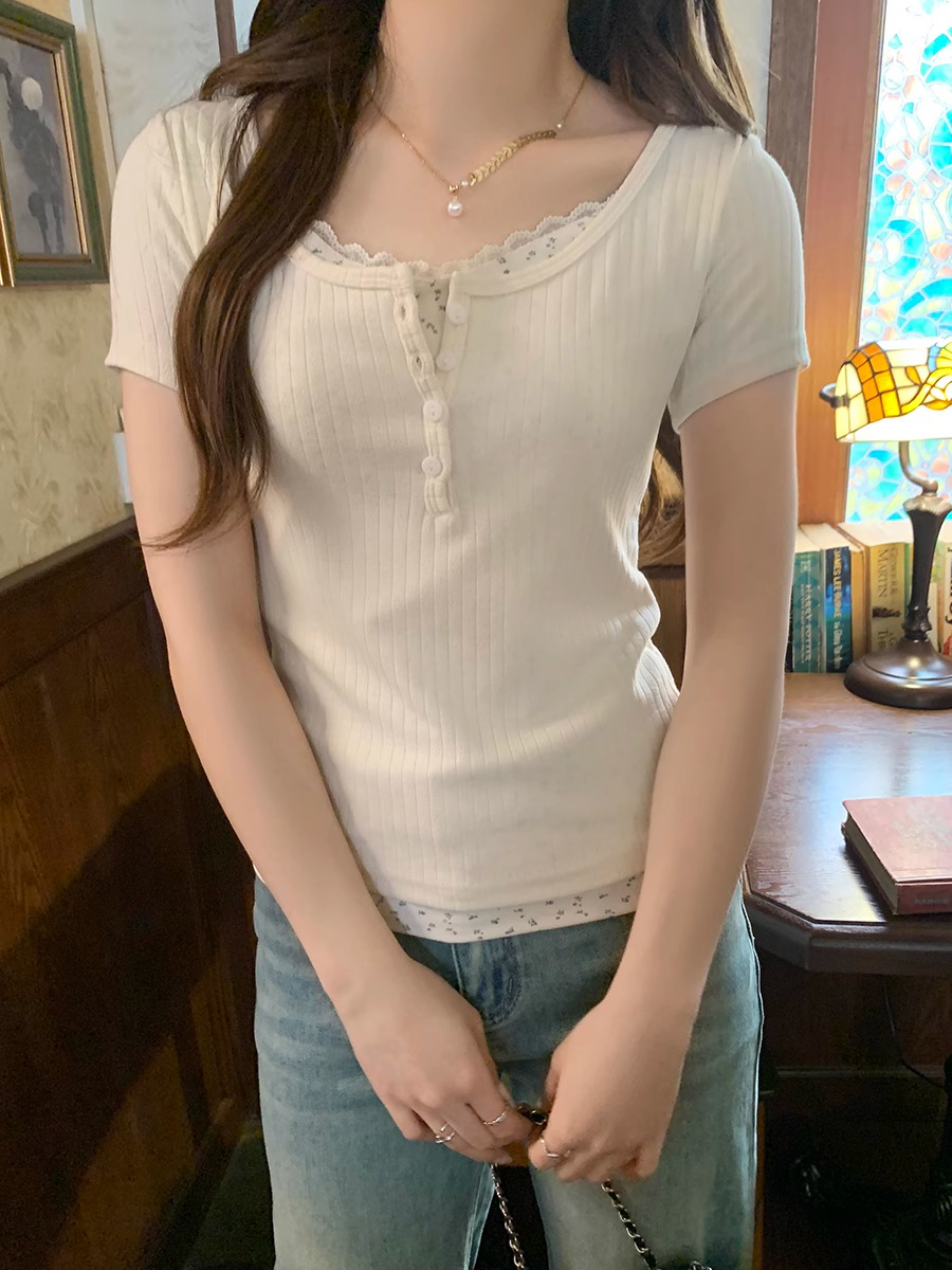 已出貨 假兩件花邊短袖t恤夏季設計感修身顯瘦甜辣妹短款修身上衣
