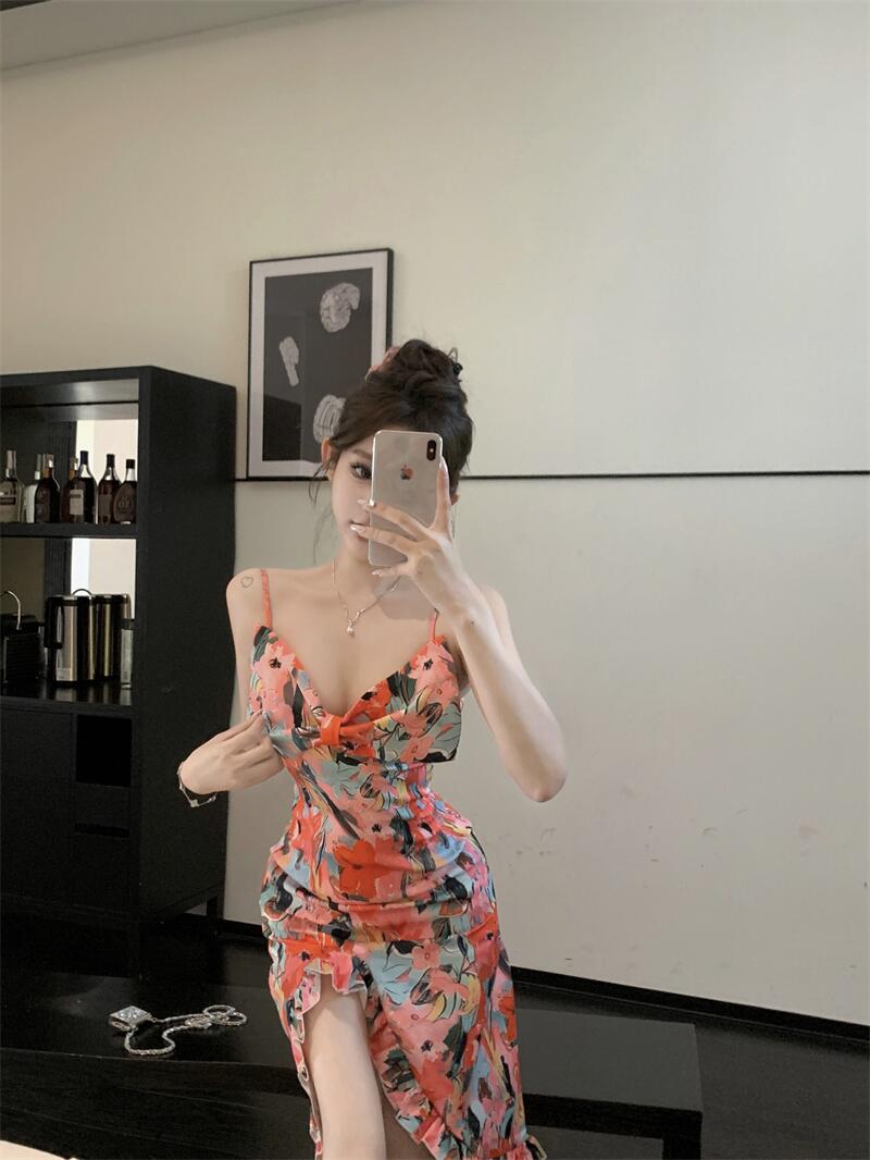 實拍安縵/別致絕美碎花吊帶裙女不規則荷葉邊開叉收腰魚尾裙