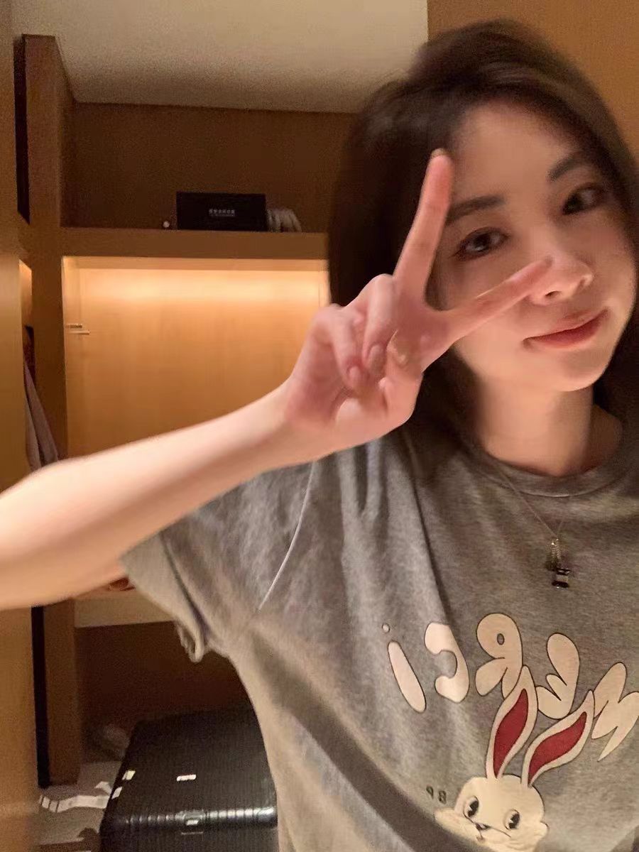 200克精梳緊密賽落紡 純棉後包條 春夏寬鬆正肩印花短袖T恤