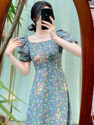 Tea-like Hepburn style French fairy style super fairy retro green floral square collar dress women's summer long dress