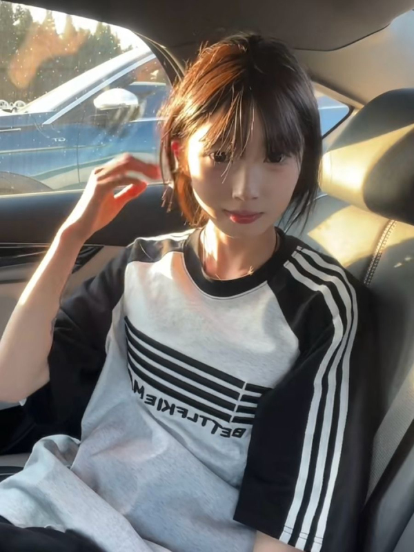 前後刺秀羅紋領口純棉200克精梳緊密賽絡紡短袖t恤女