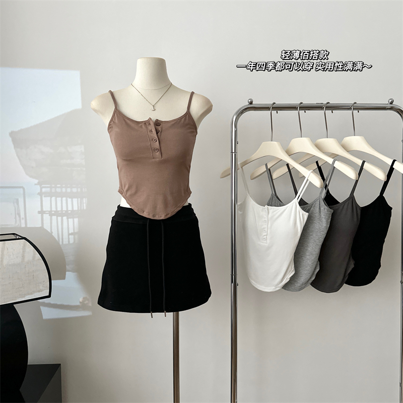 Actual shot of new summer Korean style hot girl knitted camisole women's inner short outer top with breast pads