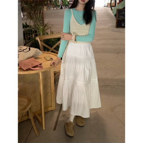 Actual shot~Female spring Korean style green bottoming + camisole skirt fashionable three-piece suit