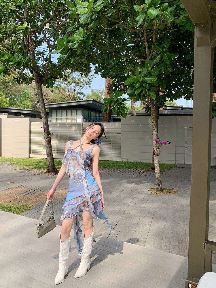 實拍 法式吊帶連衣裙名媛氣質辣妹風2024年夏季新款修身裙子