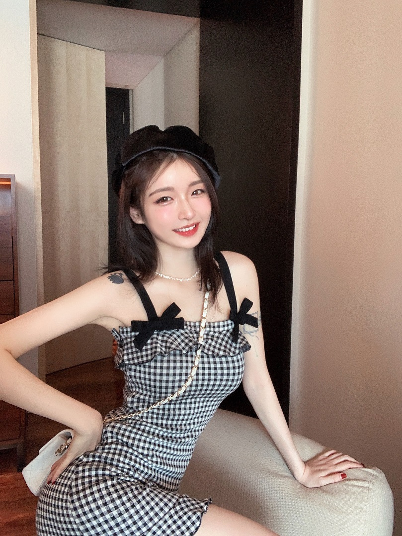 2024新款吊帶純欲風格子連衣裙短款辣妹裙小個子性感短裙子夏天